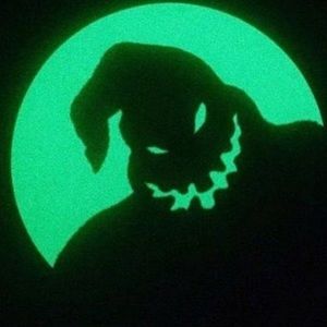 Meet your Posher, Ava